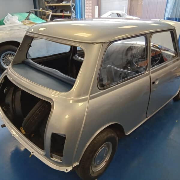 19062025 1977 Leyland Mini 1000 paint done 23