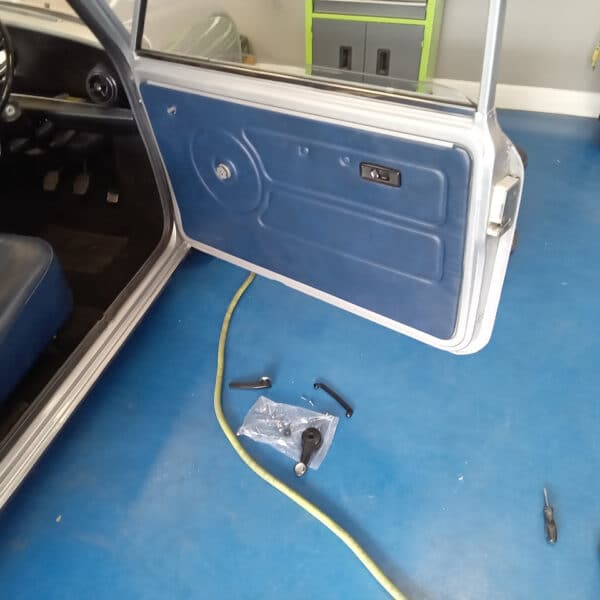 19062025 1977 Leyland Mini 1000 paint done 26
