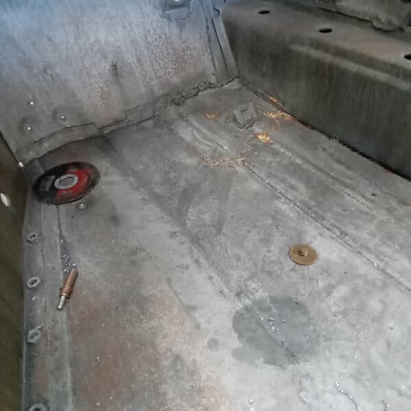 19062025 1978 Mercedes 350SL rust and rot repairs 19