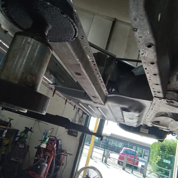 19062025 1978 Mercedes 350SL rust and rot repairs 2