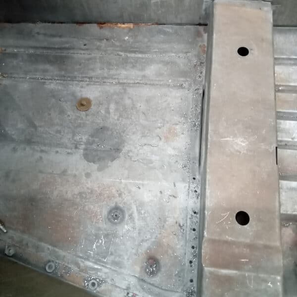 19062025 1978 Mercedes 350SL rust and rot repairs 20