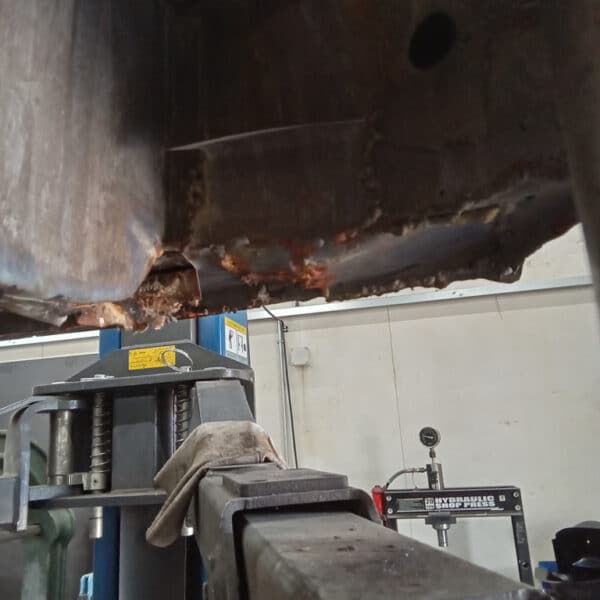 19062025 1978 Mercedes 350SL rust and rot repairs 5