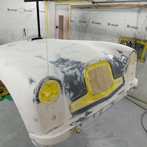 1953 Aston Martin DB2 4 Polyfan 01