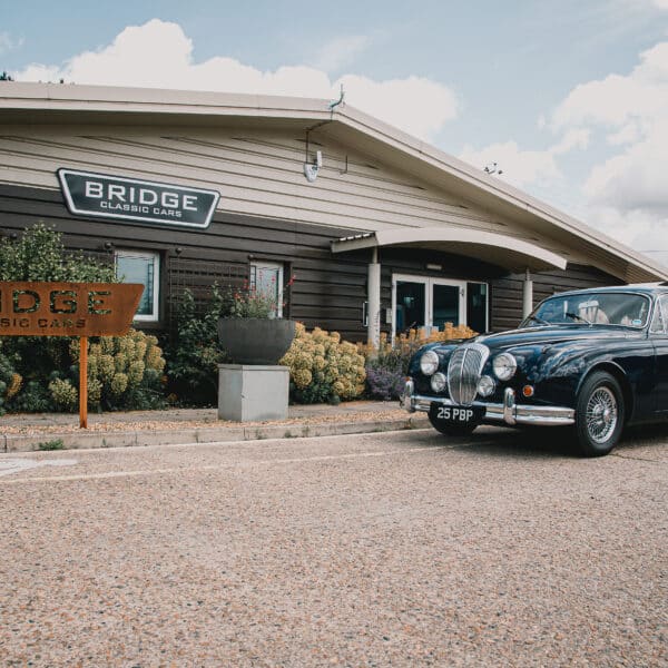 1964 Daimler 250V8 Arrival 1 1