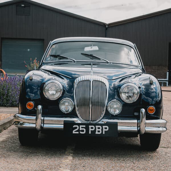 1964 Daimler 250V8 Arrival 2