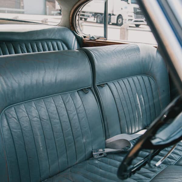 1964 Daimler 250V8 Arrival 6