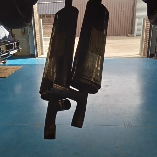 1972 Triumph Stag Exhaust 06