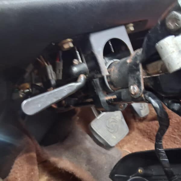 1972 Triumph Stag Steering Column 05