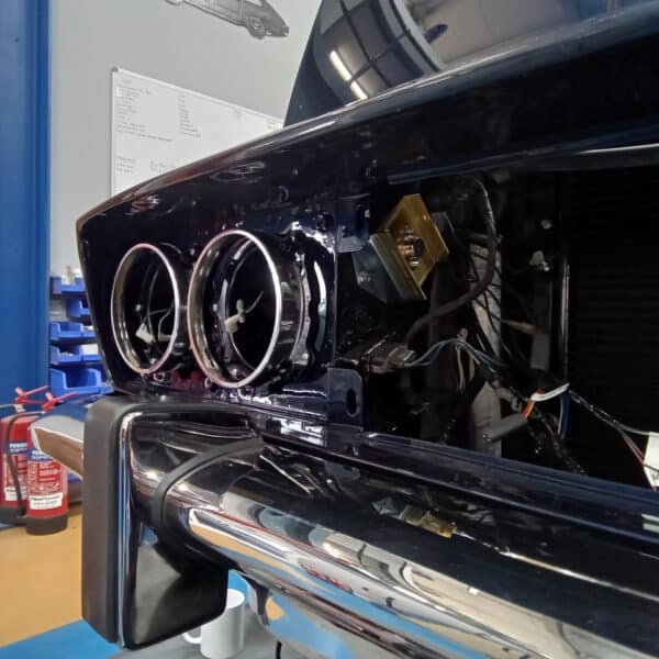 1976 Jensen Interceptor Blue Headlights 07