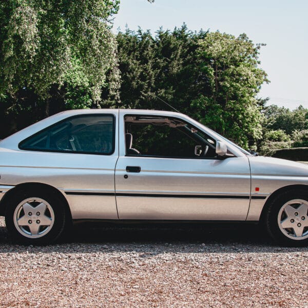 1993 Ford Escort XR3I - Image 25