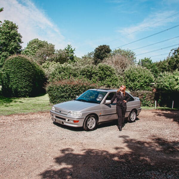 1993 Ford Escort XR3I - Image 2