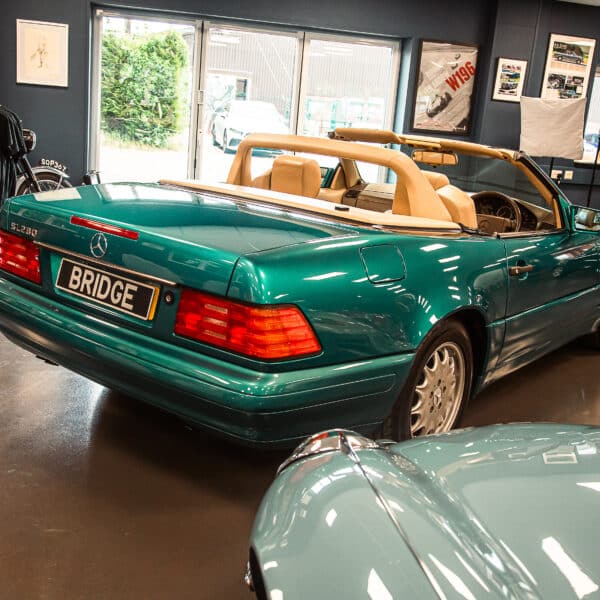 1997 Mercedes-Benz 280SL - Image 12