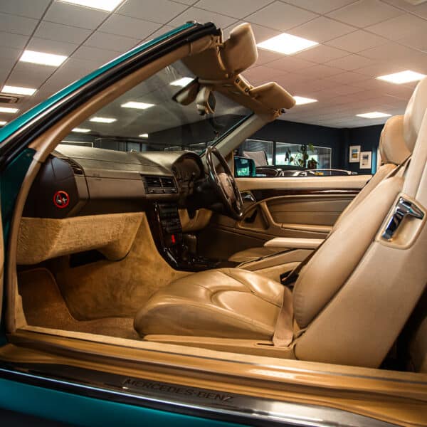 1997 Mercedes-Benz 280SL - Image 25