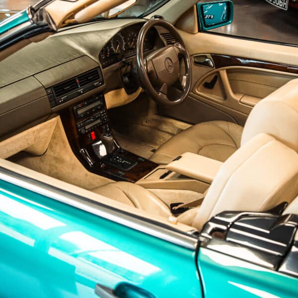 1997 Mercedes-Benz 280SL - Image 38