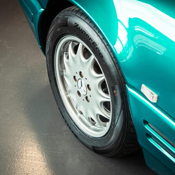 1997 Mercedes-Benz 280SL - Image 7