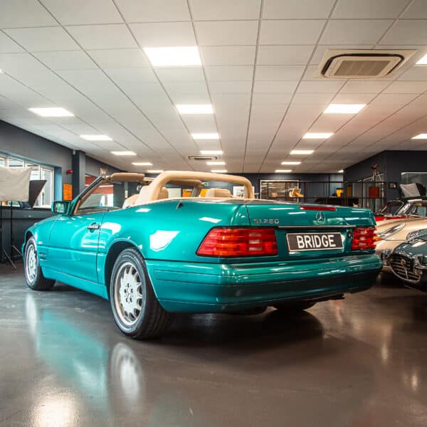 1997 Mercedes-Benz 280SL - Image 10