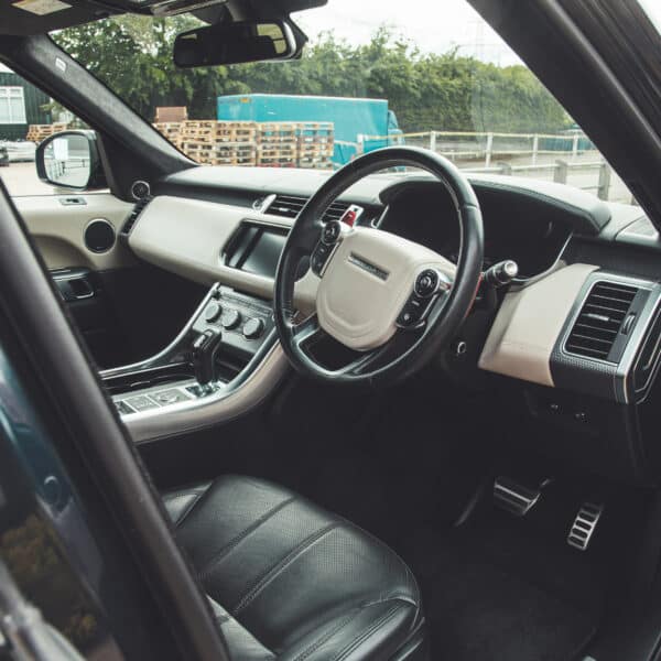 2014 Range Rover Sport Arrival 3