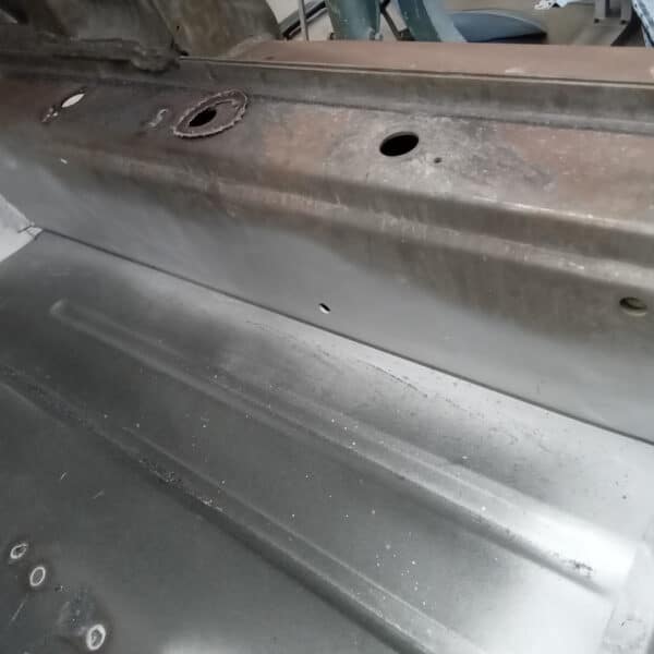 23062025 1978 Mercedes 350SL welding work 4
