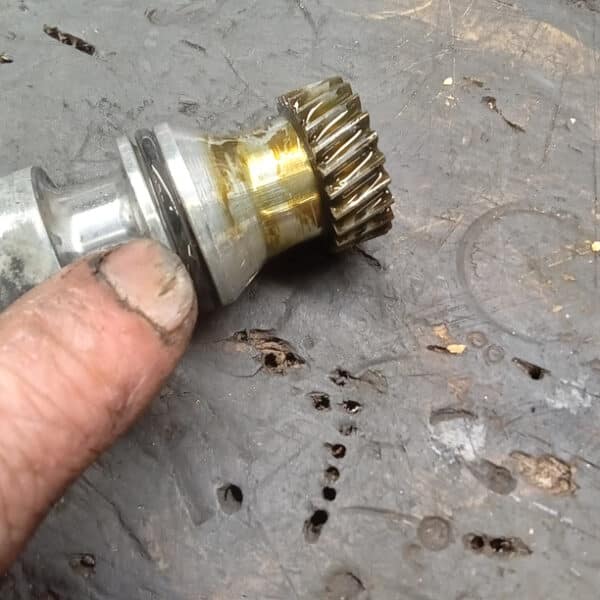 24062025 1973 Porsche 914 bushes 25