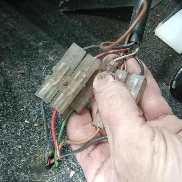 24062025 1973 Porsche 914 bushes 6