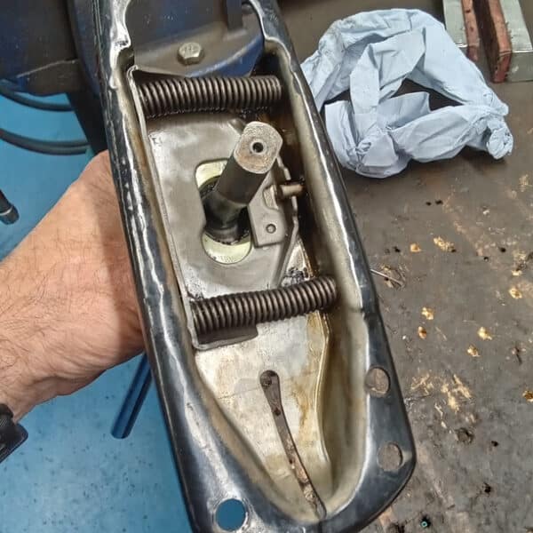 24062025 1973 Porsche 914 bushes 9