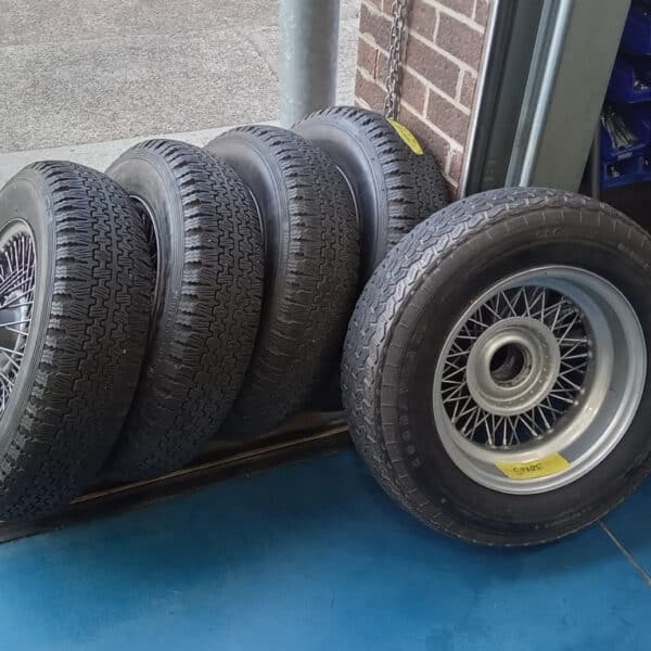 240625 1963 Jaguar MkII Wheels and Tyres 01