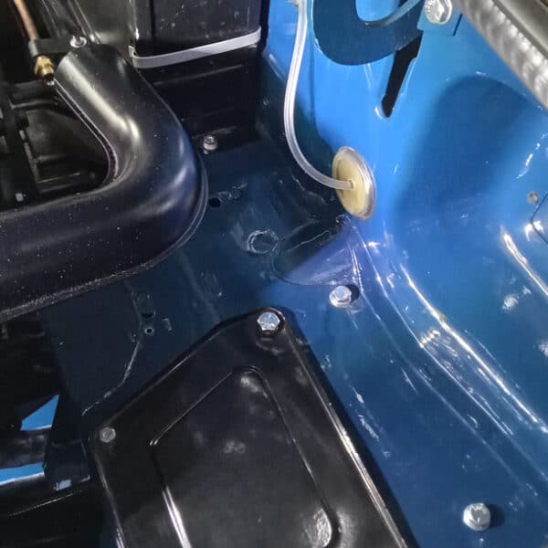 240625 1973 MG B Roadster fuel pipe and servo fitment 16