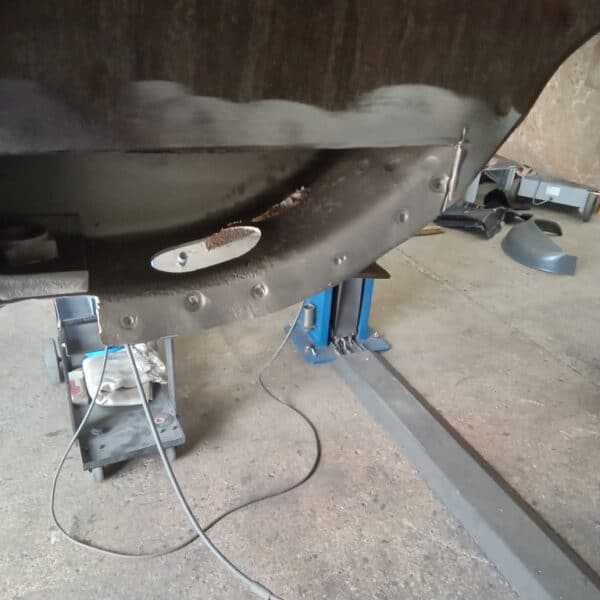 240625 1978 Mercedes 350SL Rear Frame Repairs 7