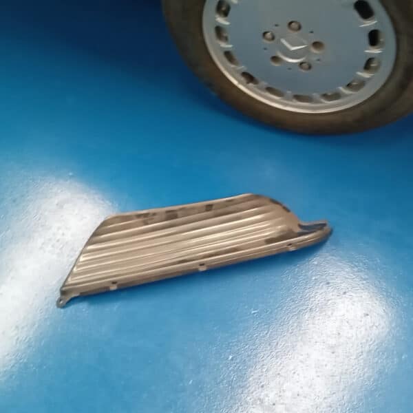 240625 1987 Mercedes 500SL Rear Bumper 24