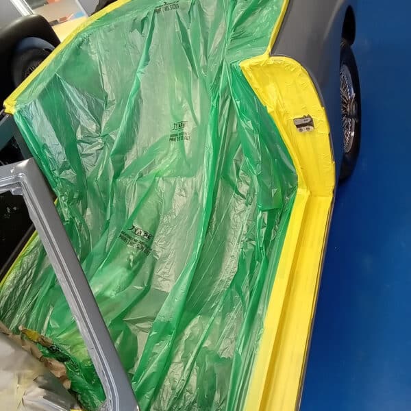 25062025 1969 Aston Martin DB6 filler 1