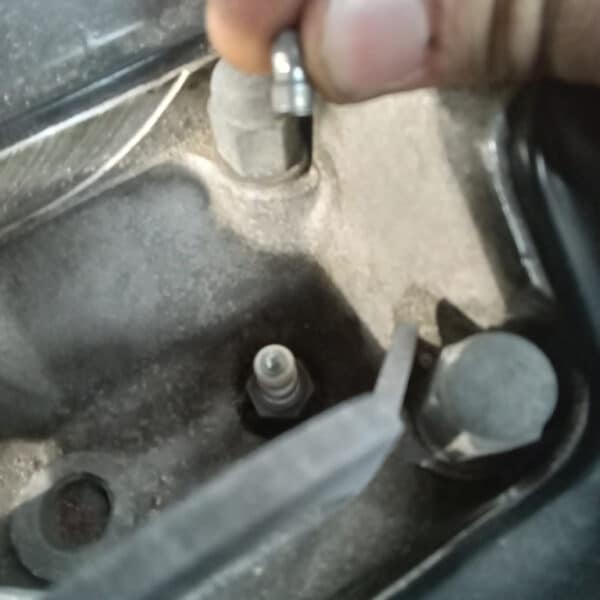 25062025 1985 Daimler DS420 fuel pump 1