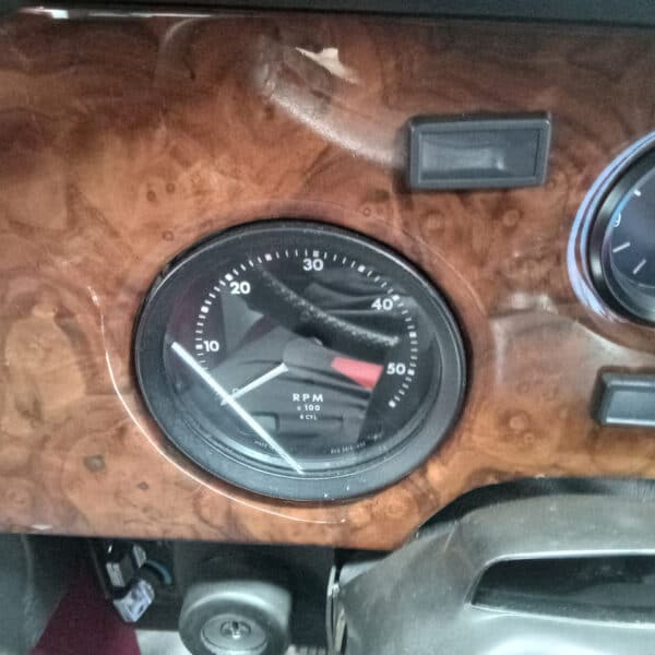 25062025 1985 Daimler DS420 fuel pump 5
