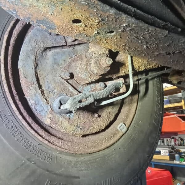 250625 1977 Leyland Mini Appraisal and Repairs 17