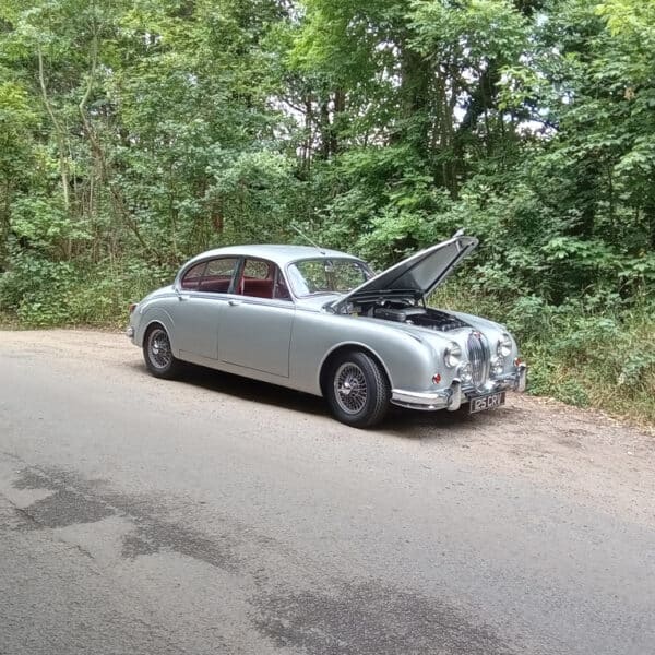 260625 1963 Jaguar Mk2 Coolant Belts and Road Test 6