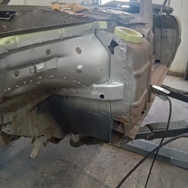 260625 1978 Mercedes 350SL Inner Wings 2