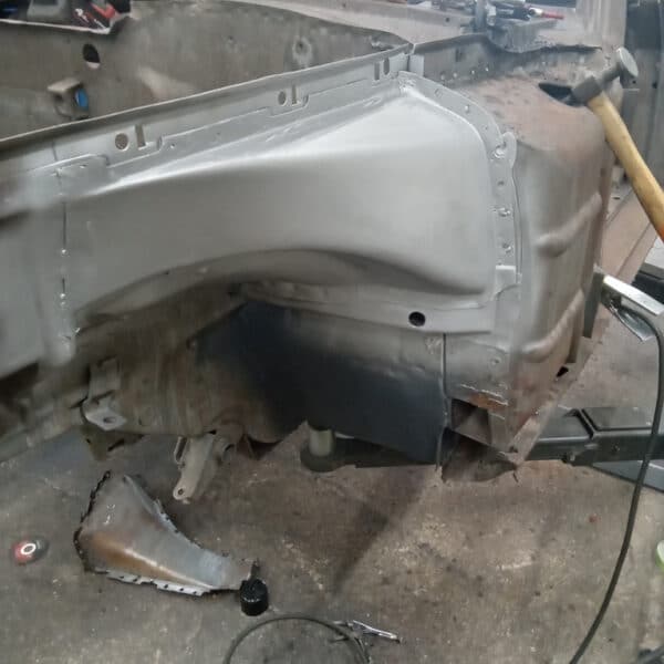 260625 1978 Mercedes 350SL Inner Wings 3