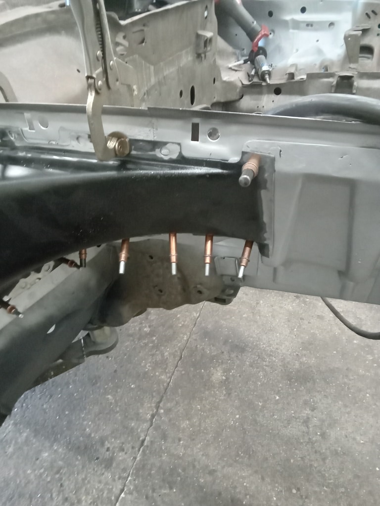 30062025 1978 Mercedes 350SL inner wing fit 5