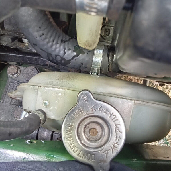 310525 1978 MG Midget 1500 Heater Valve 01