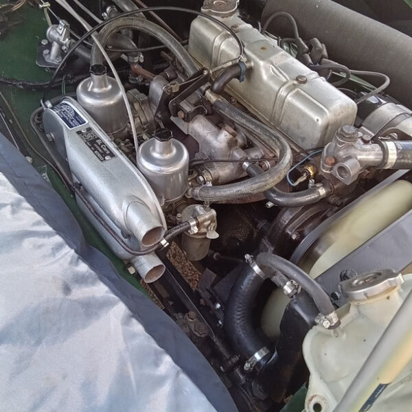 310525 1978 MG Midget 1500 Heater Valve 08