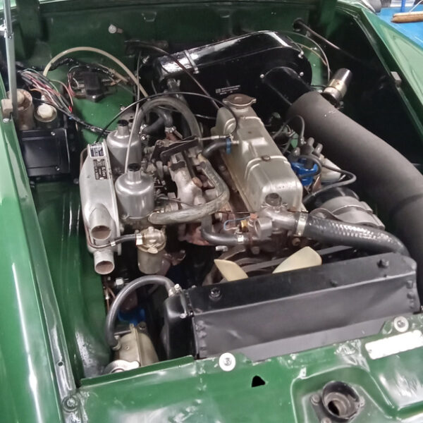 310525 1978 MG Midget 1500 Overheating Issues Investigation 01