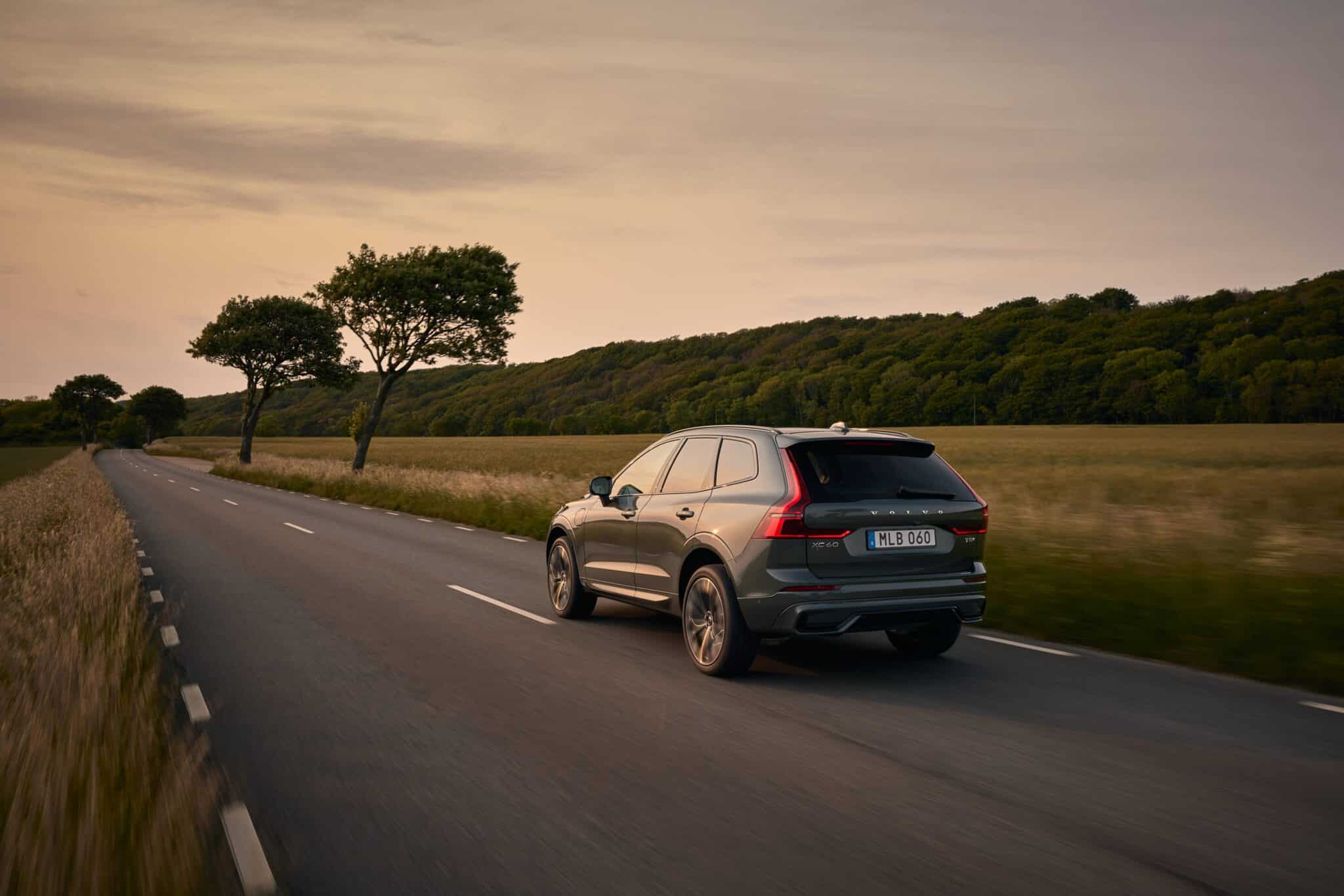 351372 The XC60 overtakes the 240 to become Volvo s best seller scaled