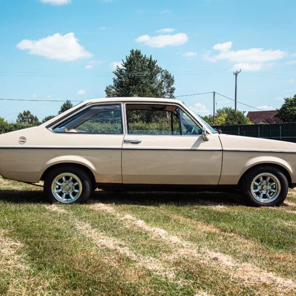 Steve Hunts 1979 Ford Escort Mk2 2