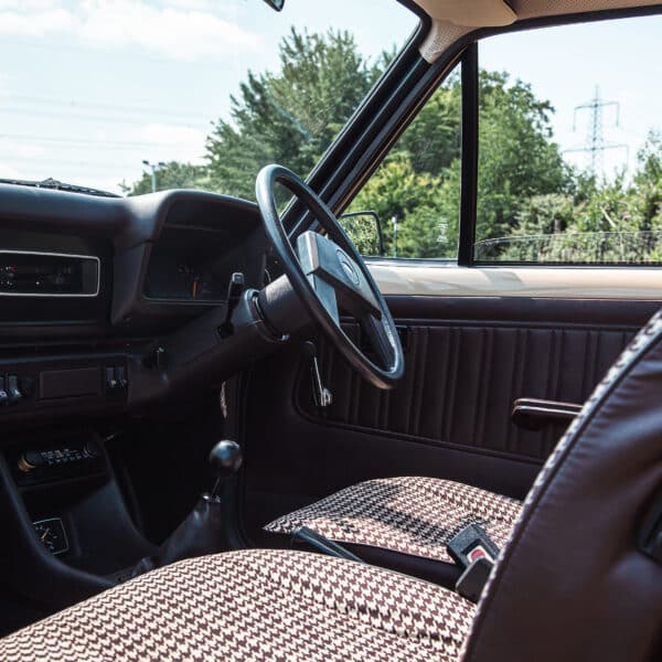 Steve Hunts 1979 Ford Escort Mk2 7