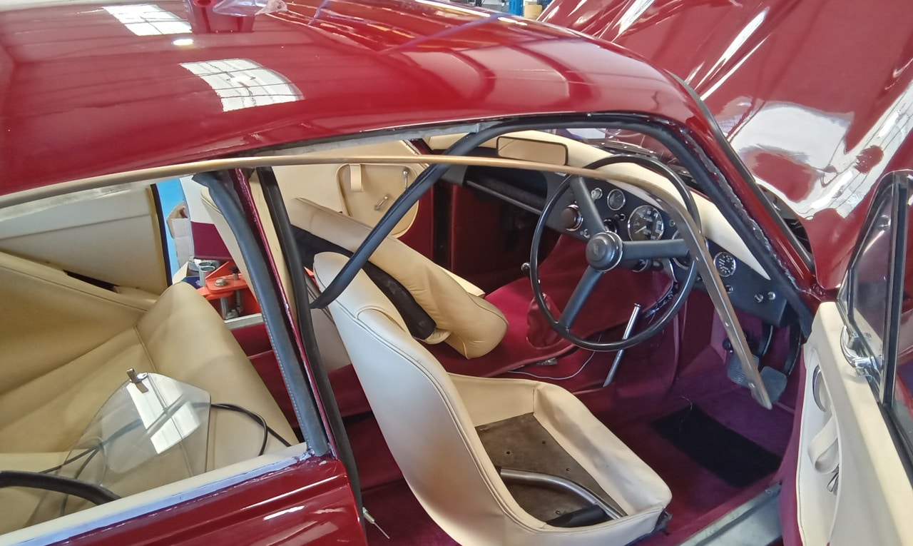 07072025 1956 Jensen 541 chrome and dtm 37