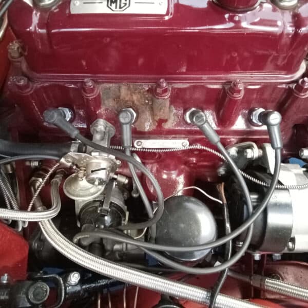 07072025 1968 MGB GT ervice and engine paint 7