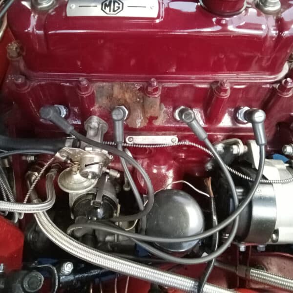 07072025 1968 MGB GT ervice and engine paint 8