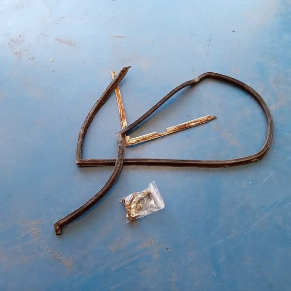 07072025 1969 Audi 70L epoxy 12
