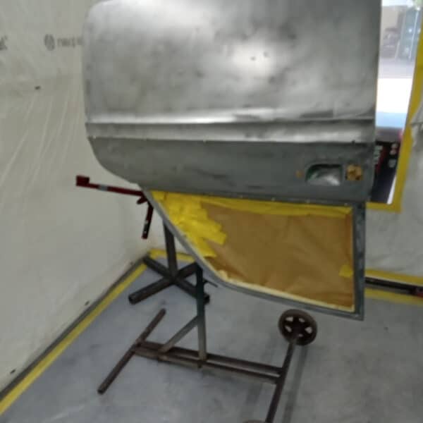 07072025 1969 Audi 70L epoxy 17