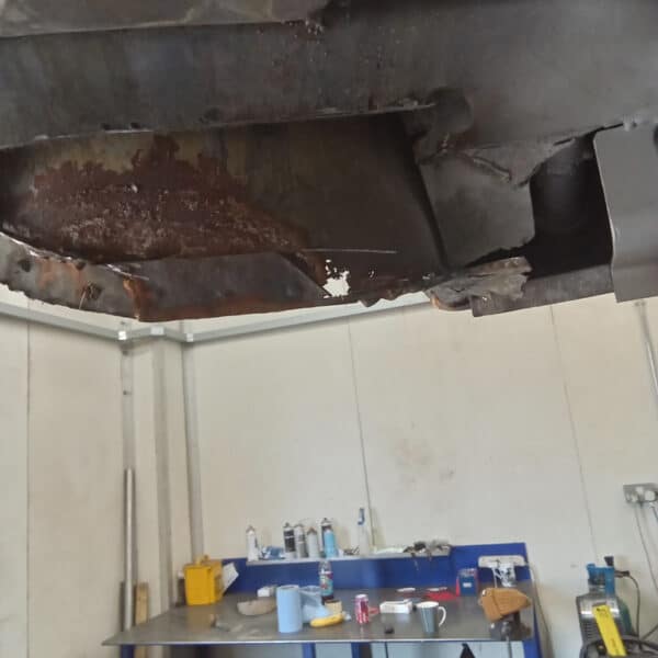 07072025 1978 Mercedes 350SL more rust 3