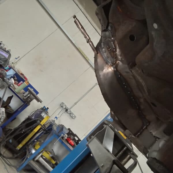 08.07.2025 1978 Mercedes 350SL Red rear frame 6